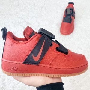 ❤️🖤 New Nike Air Force 1 Mid Red Black Sneakers
